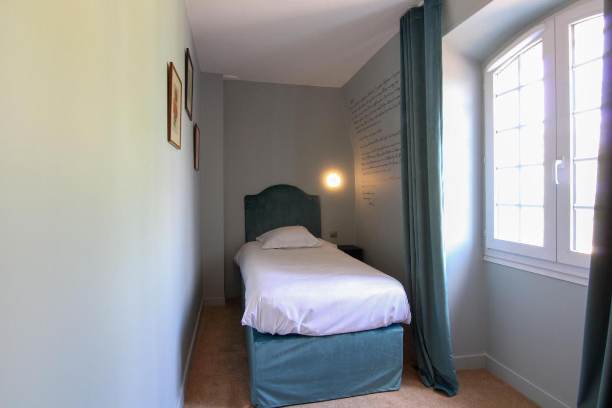 Chateau Du Bois Guibert Bonneval  Quarto foto